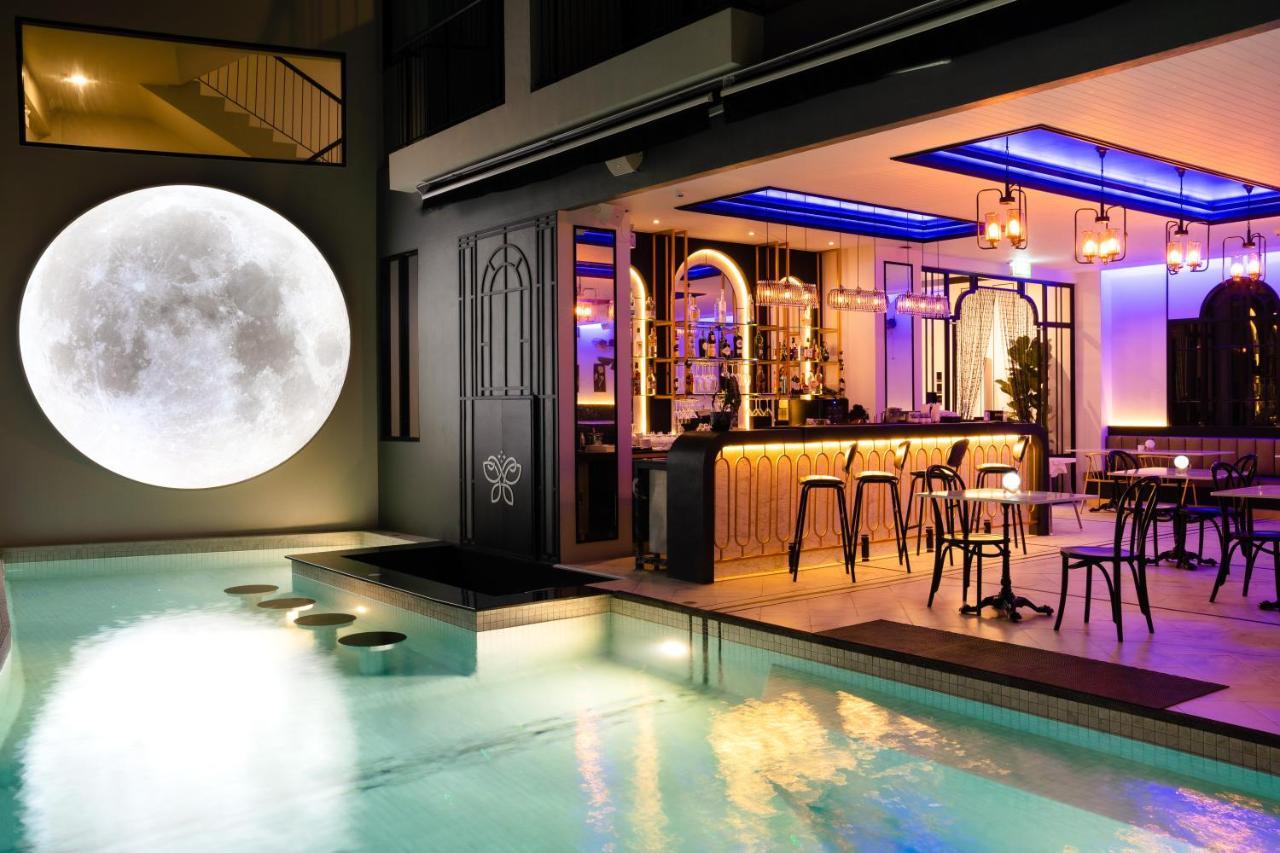 Ratri Hotel Phuket Old Town Exterior photo