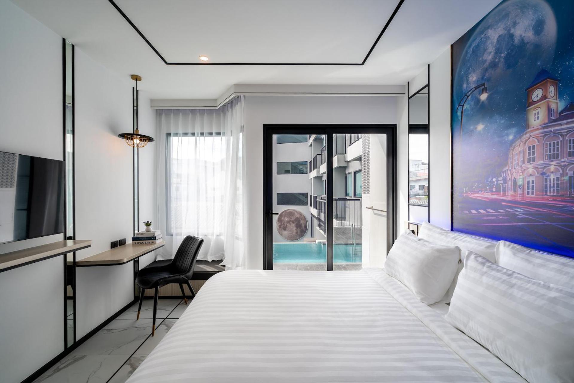Ratri Hotel Phuket Old Town Room photo